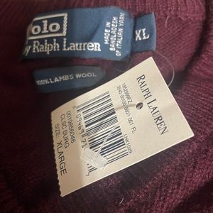Burgundy 100% Lambs Wool V-Neck Sweater
